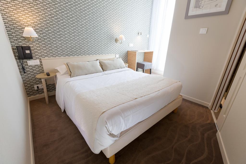 Cit'Hotel Les Alizes Ντινάρ Εξωτερικό φωτογραφία